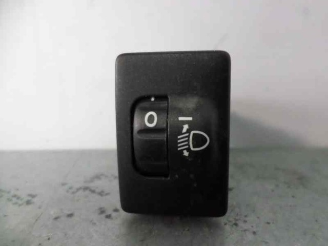 8415202040 TOYOTA Кнопка (регулятор) корректора фар купить в Одесса