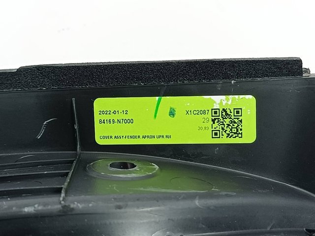 HYUNDAI 84169N7000 Накладка крыла переднего правого в наличии Львов