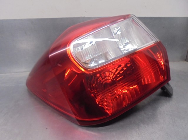 SUBARU 84201FJ050 Фонарь задний левый в наличии Полтава