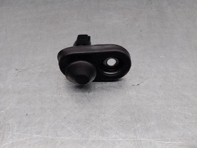 Sensor de fechamento de portas (interruptor de fim de carreira) 842310D030 TOYOTA