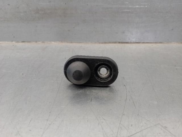 Sensor de fechamento de portas (interruptor de fim de carreira) 842310D030 TOYOTA