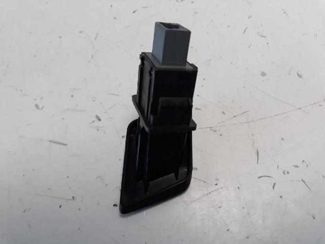 843320D020 TOYOTA Кнопка аварийки купить в Николаев