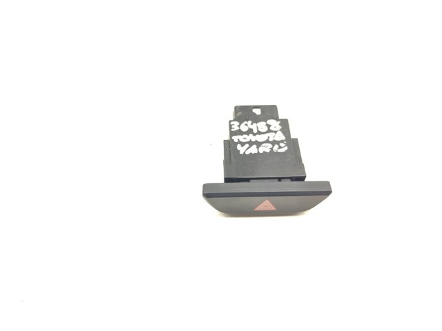 843320D220 TOYOTA Кнопка аварийки купить в Полтава