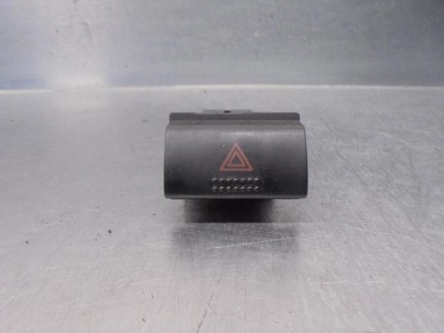 8433220410 TOYOTA Кнопка включения аварийного сигнала купить в Днепр