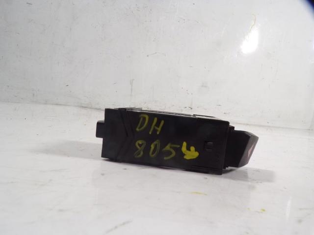 8433276040 TOYOTA Кнопка аварийки купить в Ровно