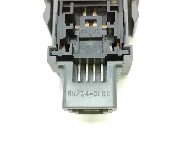 TOYOTA 84332F4020 Кнопка аварийки в наличии Одесса