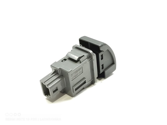 84332F4020 Кнопка включения аварийного сигнала купить Винница