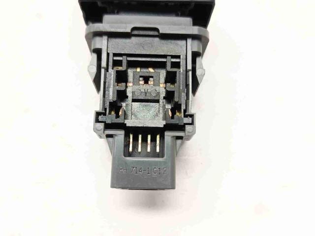 84332F4020 TOYOTA Кнопка включения аварийного сигнала купить в Николаев