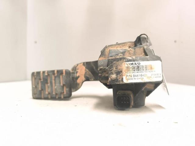 84416421 VOLVO купить в Киев