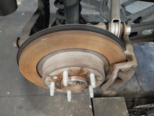 84454536 OPEL Цапфа (поворотный кулак) задний правый купить в Черновцы