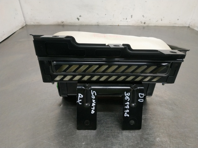 845303K000 HYUNDAI Подушка безопасности (AIRBAG) пассажирская купить в Запорожье