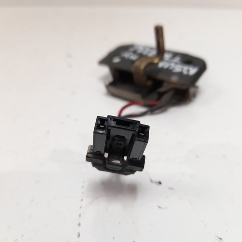 8463052C01 NISSAN купить в Одесса