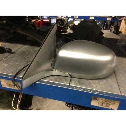 Espelho de retrovisão direito 8470162J20ZCE SUZUKI