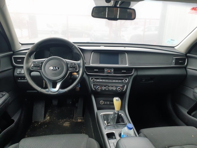 HYUNDAI 84710D4000WK Торпедо в наличии Винница