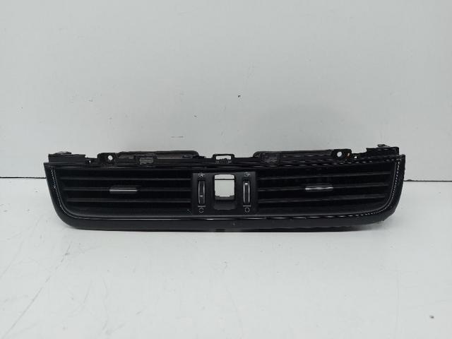 84760D4000WK HYUNDAI Решетка вентиляции салона на "торпедо" купить в Киев