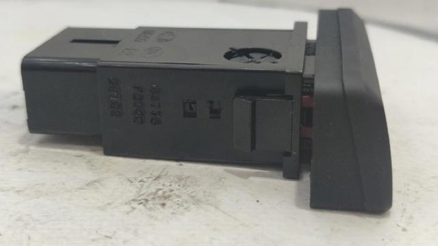 84776FD000 HYUNDAI Кнопка аварийки купить в Харьков