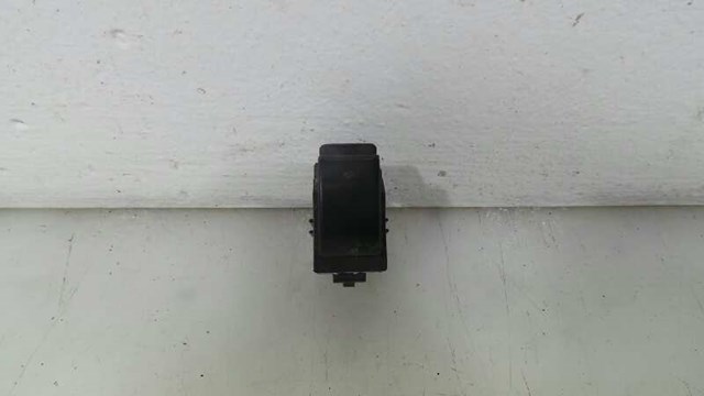 8481002041 TOYOTA Кнопка стеклоподъемника передняя купить в Павлоград