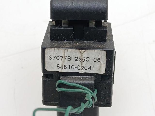 TOYOTA 8481002041 Кнопка стеклоподъемника передняя в наличии Ирпень