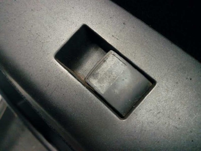 Controle da janela frontal direita para Toyota Rav 4 III 2.2 D 4WD (ala30_) 2ADFTV 848100D030