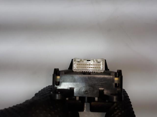 8482002111 TOYOTA Кнопочный блок управления стеклоподъемником центральной консоли купить в Павлоград