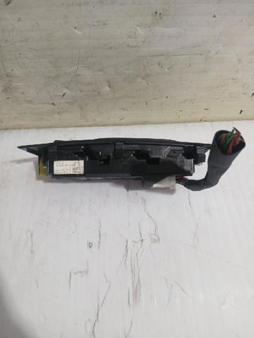 848200F040 TOYOTA Кнопочный блок управления стеклоподъемником передний левый купить в Украина