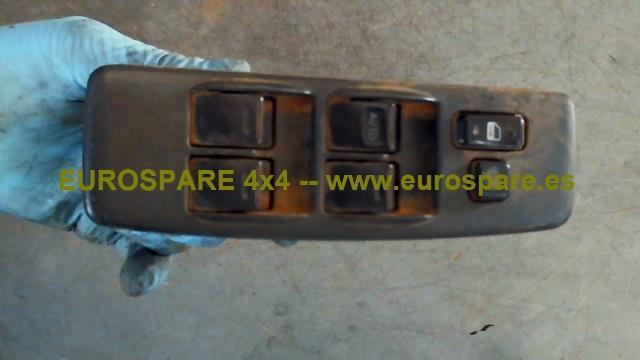TOYOTA 8482042060 Кнопочный блок управления стеклоподъемником центральной консоли в наличии Днепр