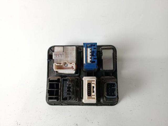 Unidade de controlo dos espelhos de retrovisão, na porta 8487028020 TOYOTA