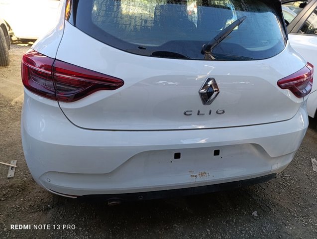 Pára-choque traseiro Renault Clio 5 B7