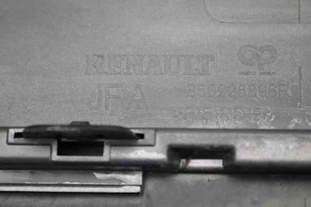 RENAULT 850226352R Задний бампер в наличии Украина