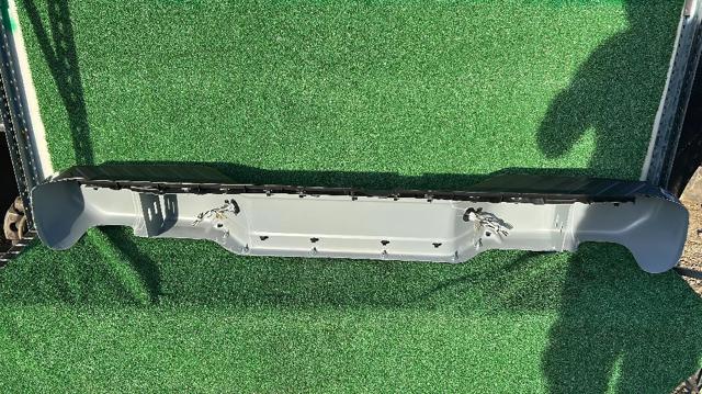 Pára-choque traseiro Nissan Navara D40