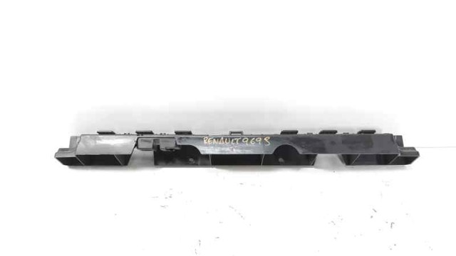 RENAULT 850425825R Кронштейн бампера заднего центральный в наличии Харьков