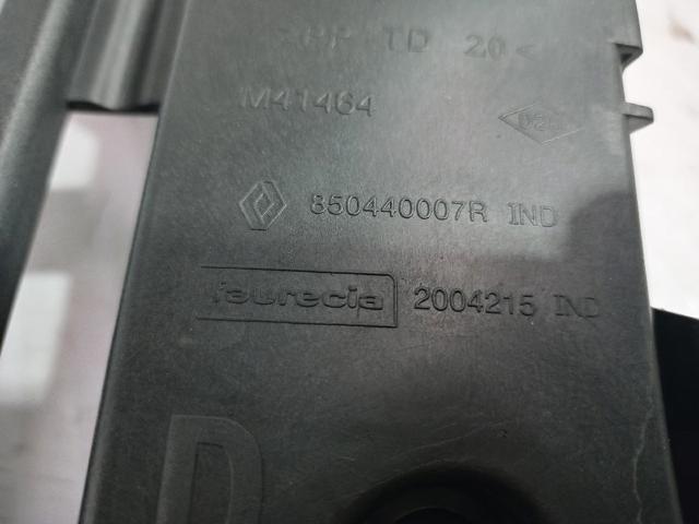 RENAULT 850440007R Кронштейн бампера заднего правый в наличии Украина