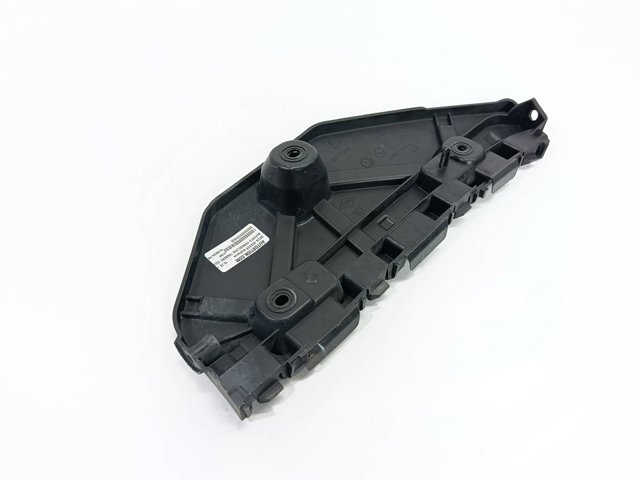 850453159R RENAULT Кронштейн бампера заднего левый купить в Запорожье