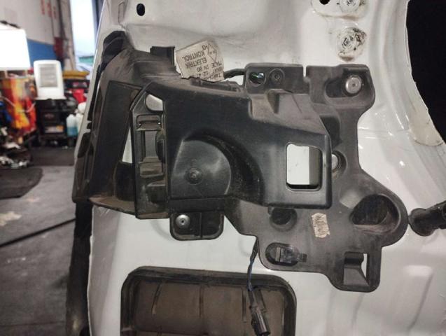 RENAULT 850456409R Кронштейн бампера заднего левый в наличии Хмельницкий
