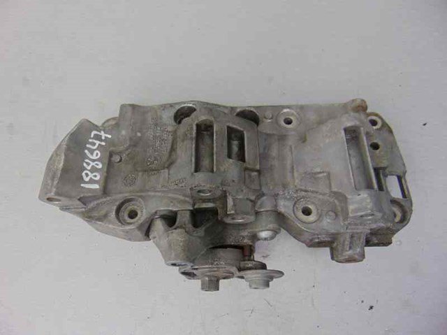 8506863 BMW Кронштейн компрессора кондиционера купить в Киев