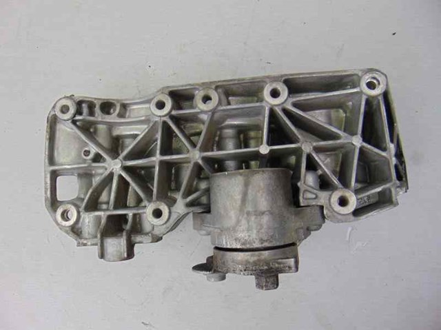 8506863 BMW Кронштейн компрессора кондиционера купить в Ужгород