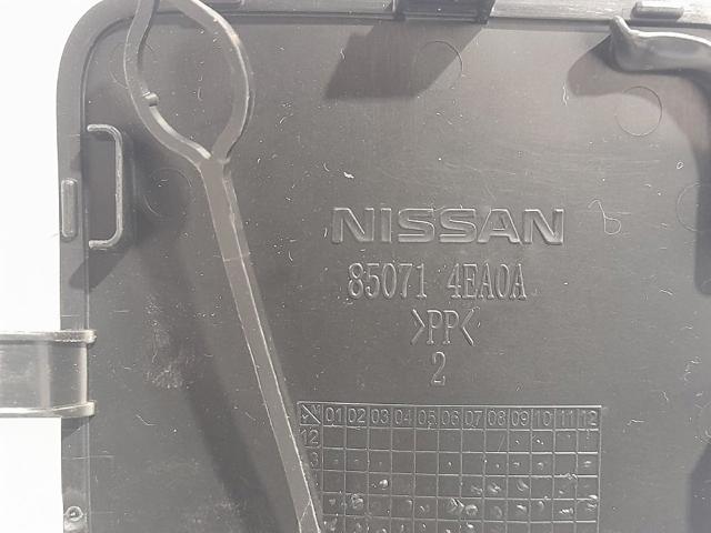 NISSAN 850714EA0A Заглушка бампера буксировочного крюка задняя в наличии Хмельницкий