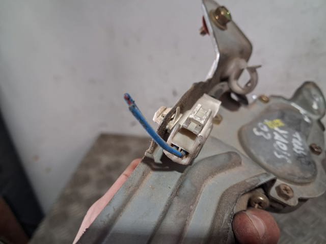 8513052010 TOYOTA Моторчик заднего дворника купить в Одесса
