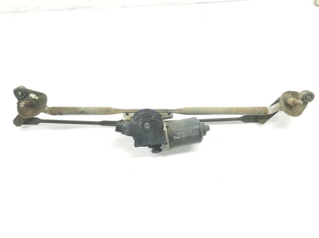 Trapézio de limpador pára-brisas 8515060250 Toyota