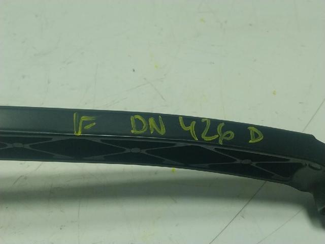 Braço de limpa-pára-brisas do pára-brisas Toyota Hilux GUN12, GUN13