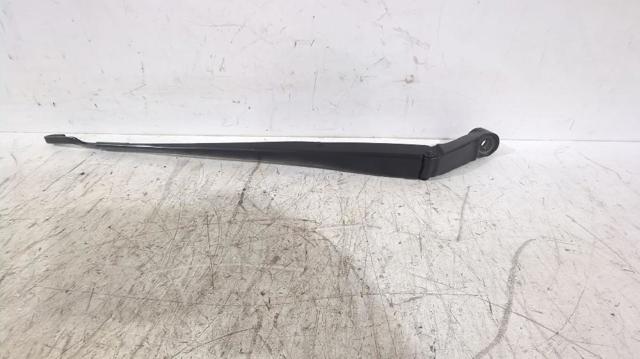 Braço de limpa-pára-brisas do pára-brisas 8522102191 TOYOTA