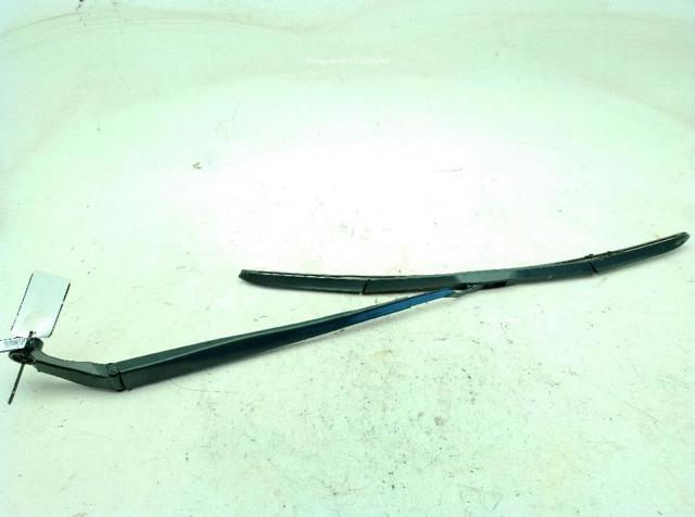 TOYOTA 8522102411 Поводок стеклоочистителя в наличии Черкассы