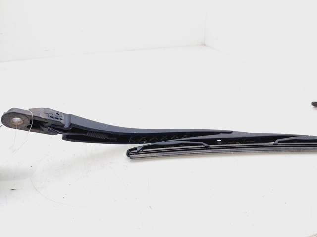 Braço de limpa-pára-brisas de vidro traseiro 852410H010 Toyota