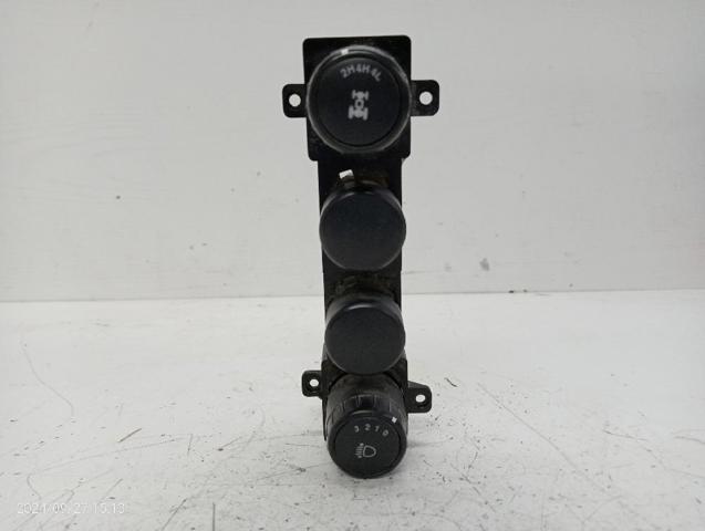 8530031210 SSANG YONG Блок кнопок центральной консоли купить в Кривой Рог