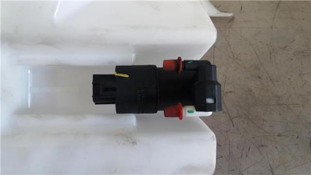 85315F4040 TOYOTA Бачок омывателя купить в Львов