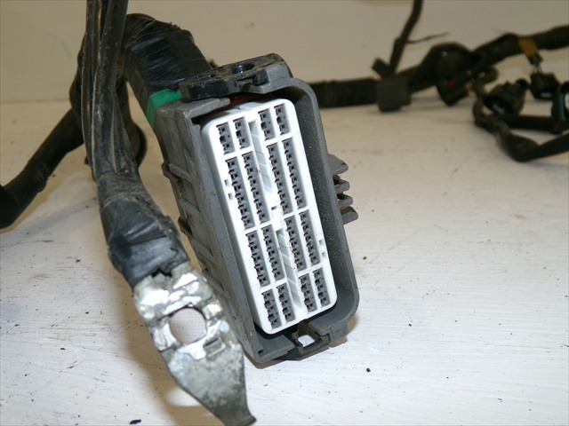8541C261 MITSUBISHI купить в Житомир
