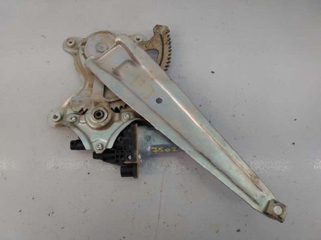 TOYOTA 857100K020 в наличии Житомир