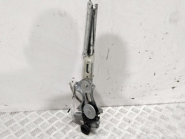 8571047130 TOYOTA Мотор стеклоподъемника двери задней правой купить в Павлоград