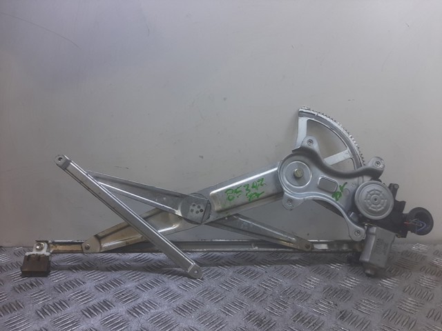 8571052110 TOYOTA Мотор стеклоподъемника двери передней правой купить в Николаев