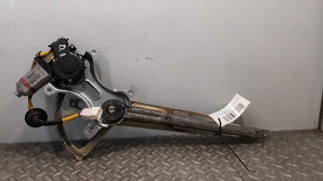 TOYOTA 8572030280 Мотор стеклоподъемника двери передней левой в наличии Винница